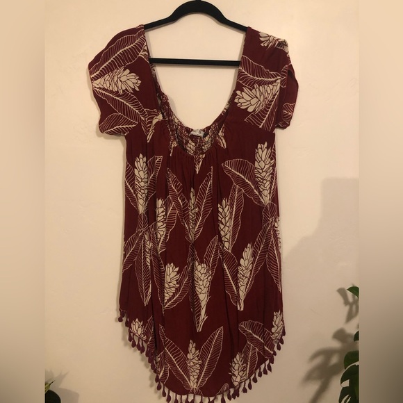Dresses & Skirts - Sig Zane X Fighting Eel collab Knee length off shoulder dress